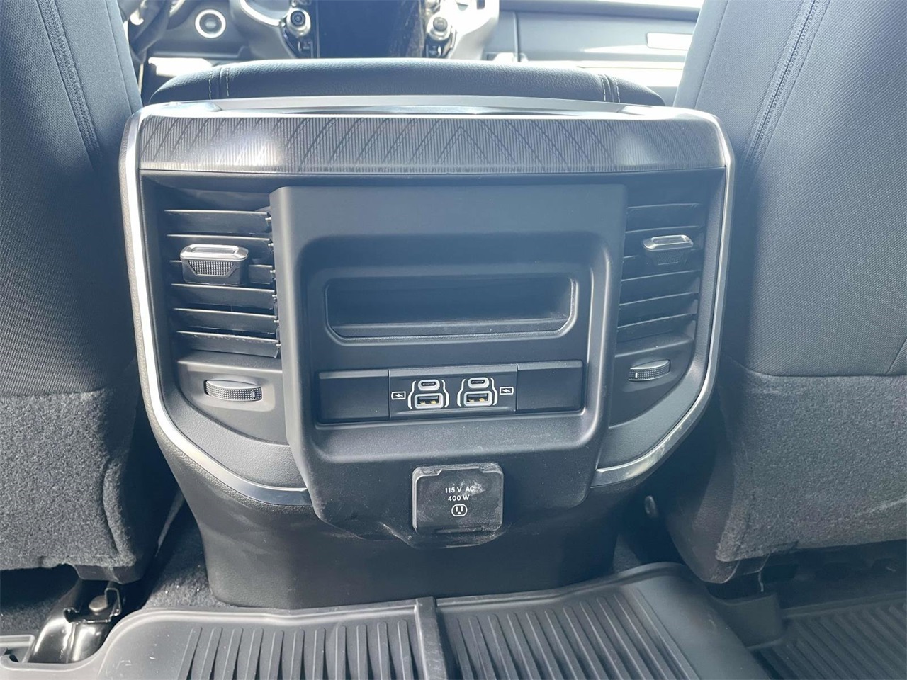 2025 Ram 2500 Big Horn photo 11