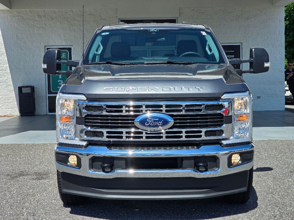 2025 Ford F-350 XLT photo 20