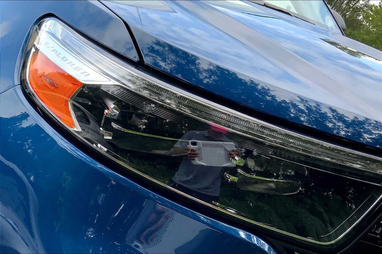 2021 Ford Explorer XLT photo 25