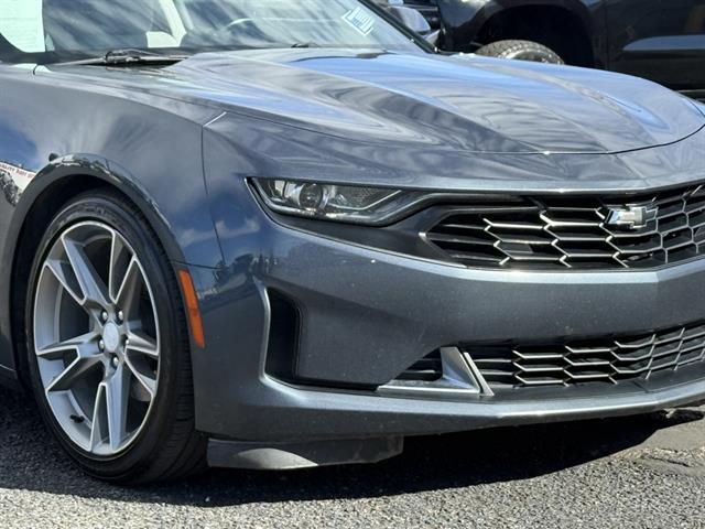 2019 Chevrolet Camaro 1LE photo 2