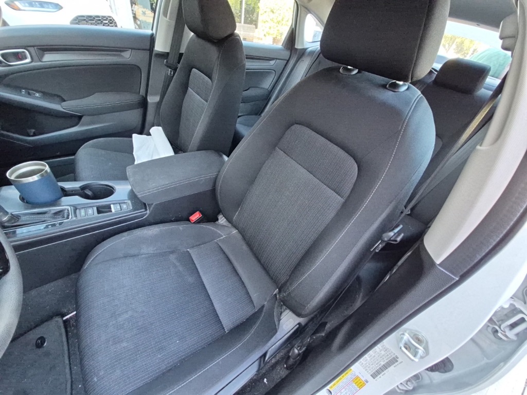 2023 Honda Civic LX photo 4