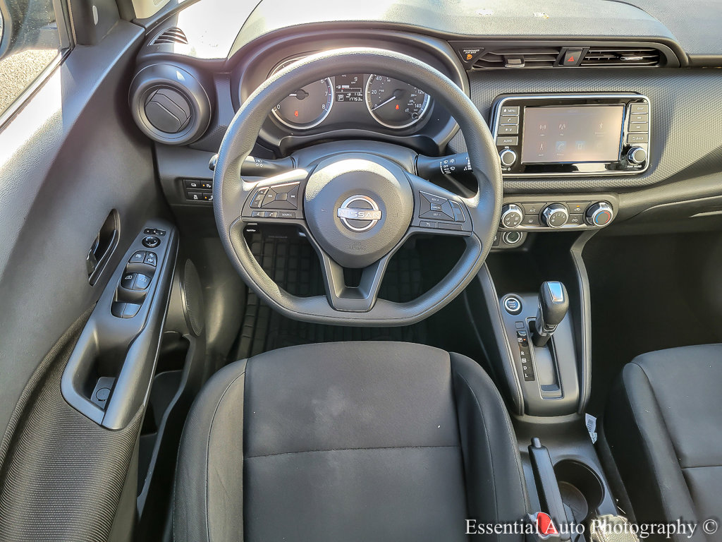 2023 NISSAN KICKS - Image 10