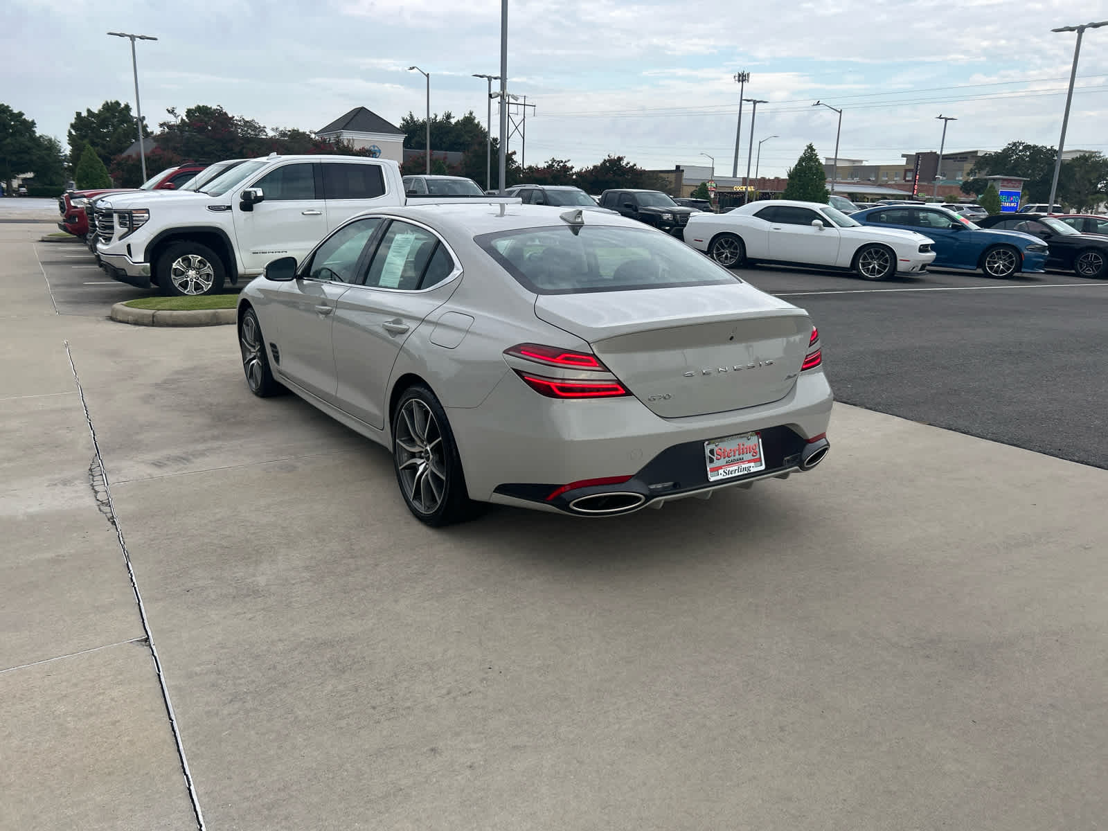 2025 Genesis G70 2.5T photo 6