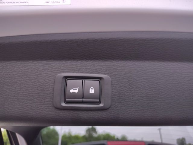 2025 Mitsubishi Outlander PHEV SEL photo 35