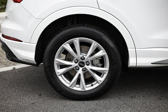 2023 Audi Q3 Premium S line photo 5