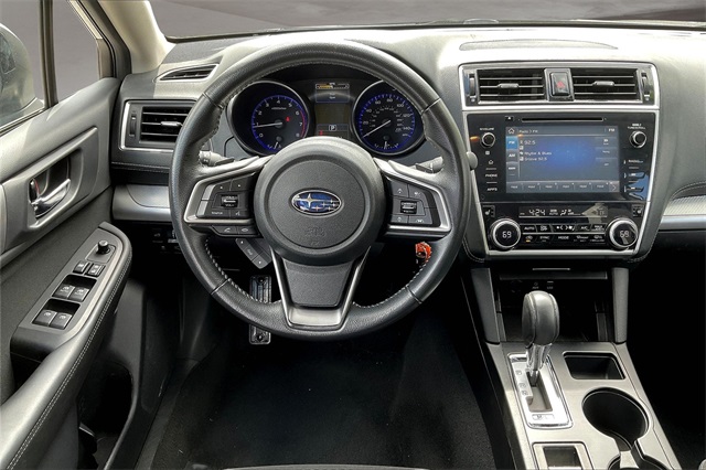 2018 Subaru Outback 2.5i Premium photo 6