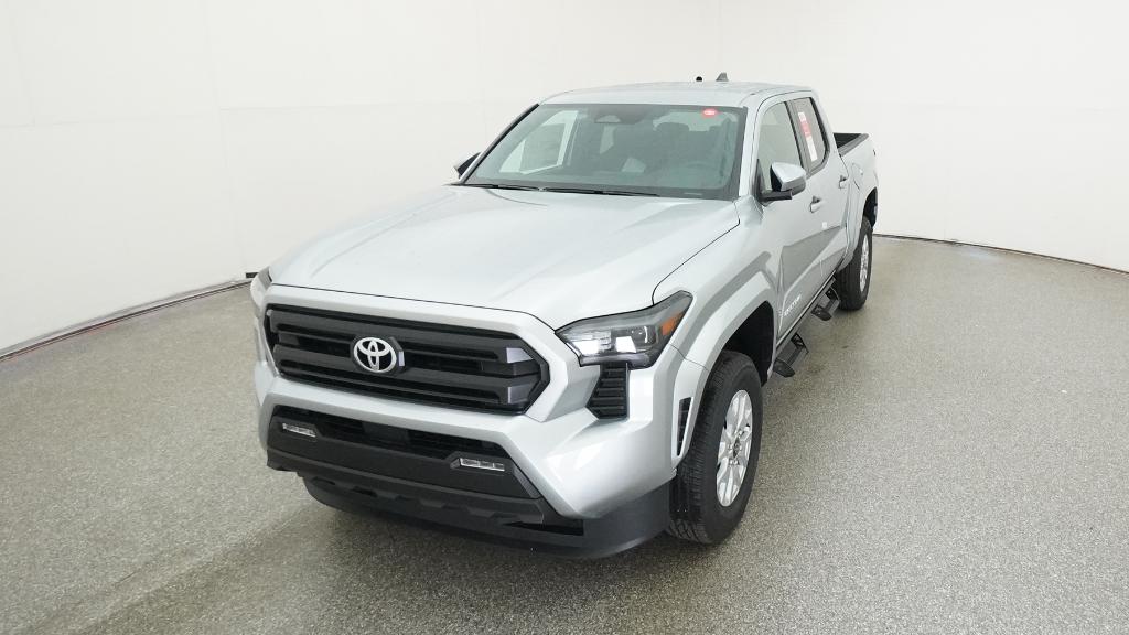 2025 Toyota Tacoma SR5 4x4 Double Cab photo 5