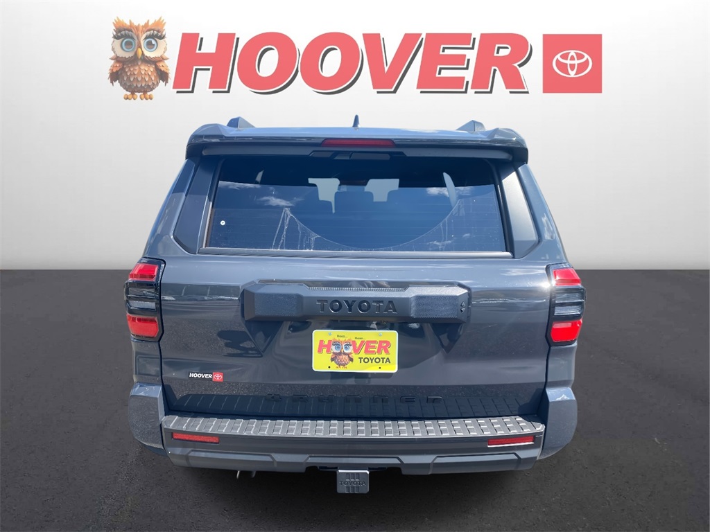 2025 Toyota 4Runner SR5 photo 3