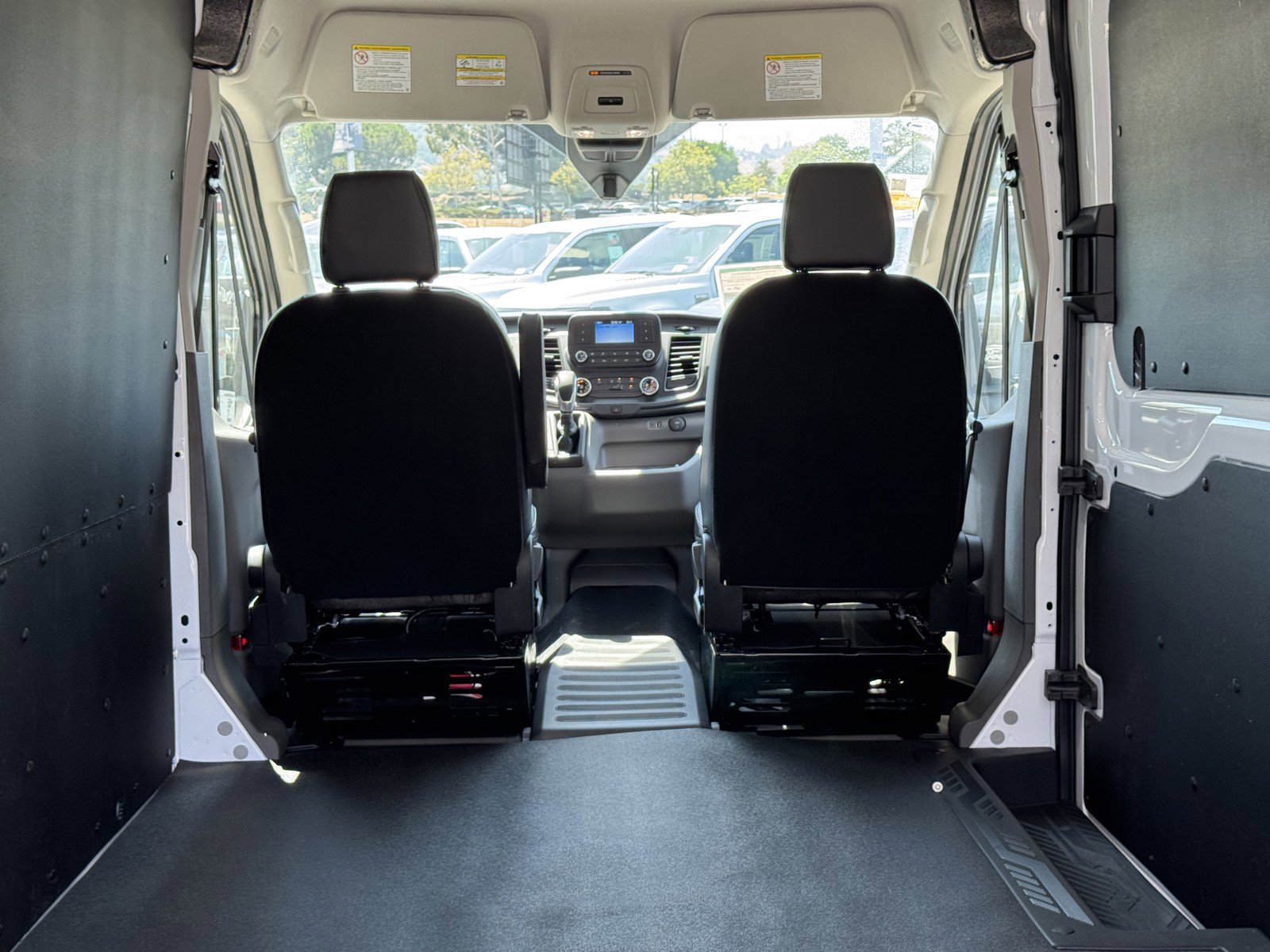 2025 Ford Transit photo 8
