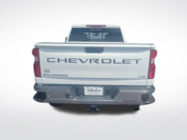 2022 Chevrolet Silverado 2500HD LTZ photo 4