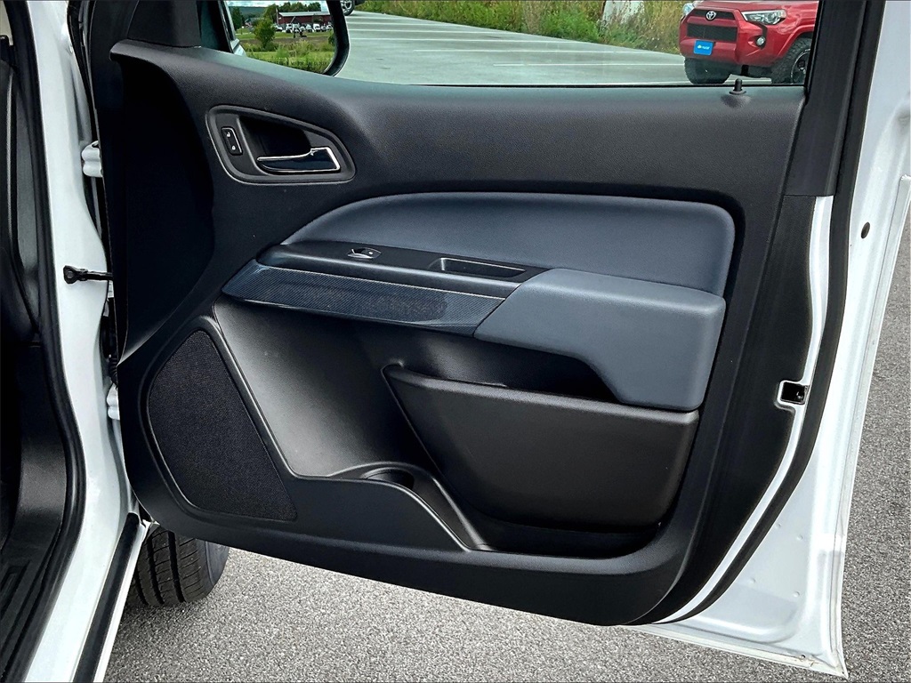 2022 Chevrolet Colorado Z71 photo 12