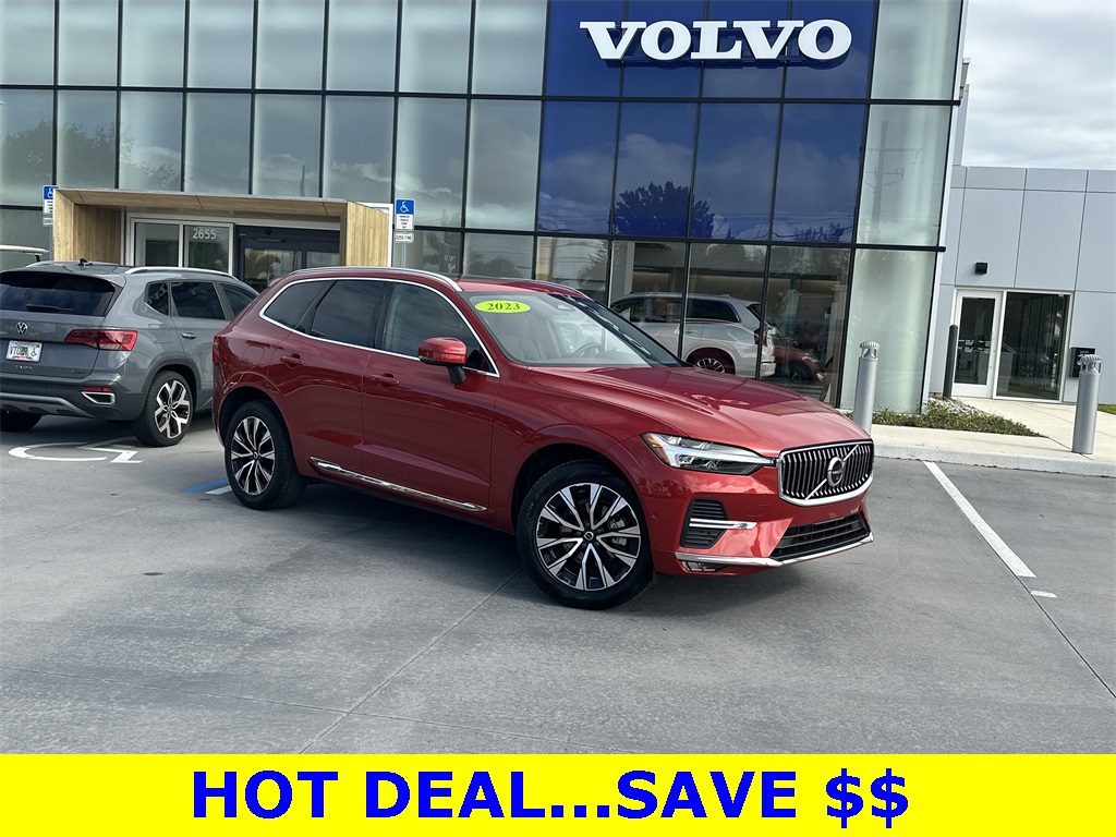 2023 Volvo XC60 Plus's photo