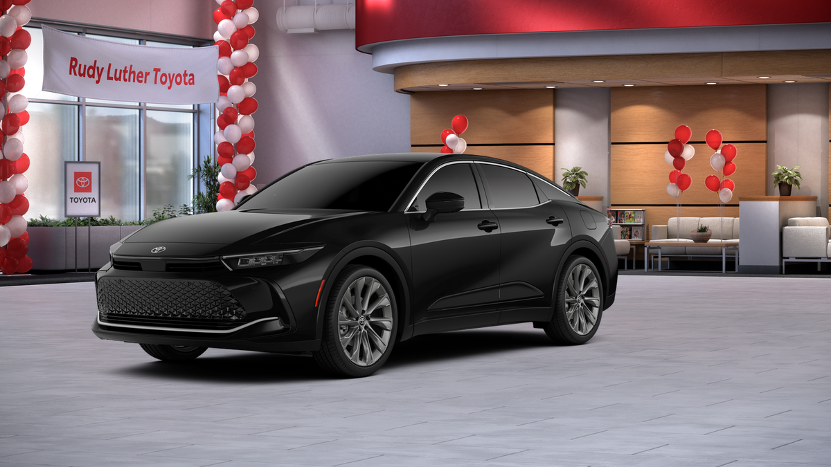 2026 Toyota Crown Limited's photo