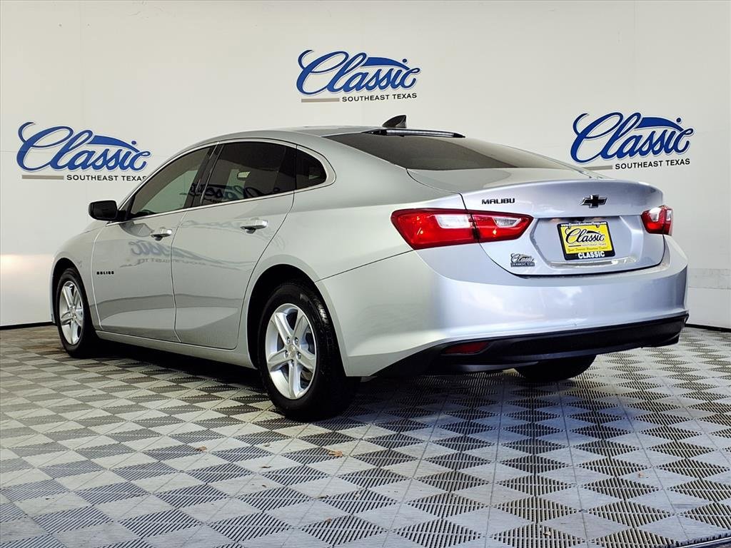 Used 2020 Chevrolet Malibu 1LS with VIN 1G1ZB5ST4LF082735 for sale in Beaumont, TX