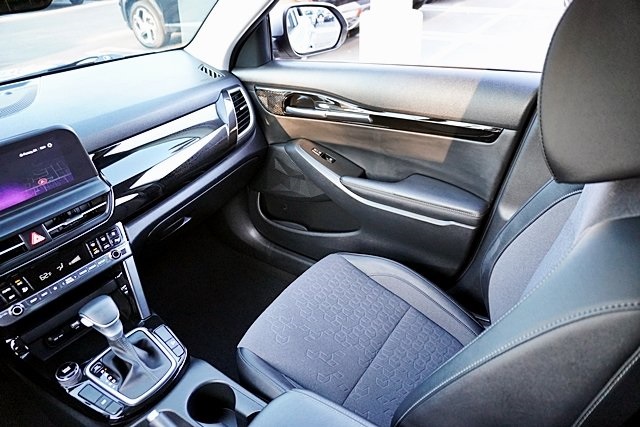 2024 Kia Seltos S photo 19
