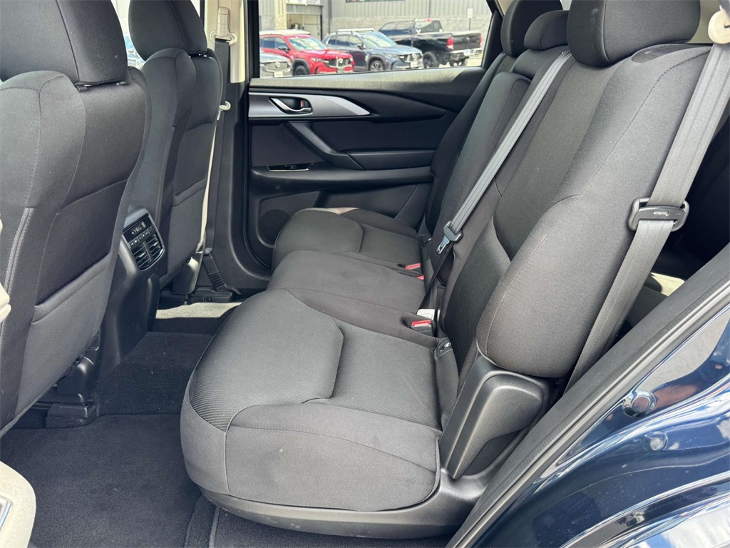 2022 Mazda CX-9 Sport photo 14
