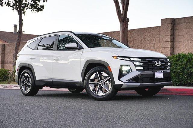 2026 Hyundai Tucson SEL photo 2