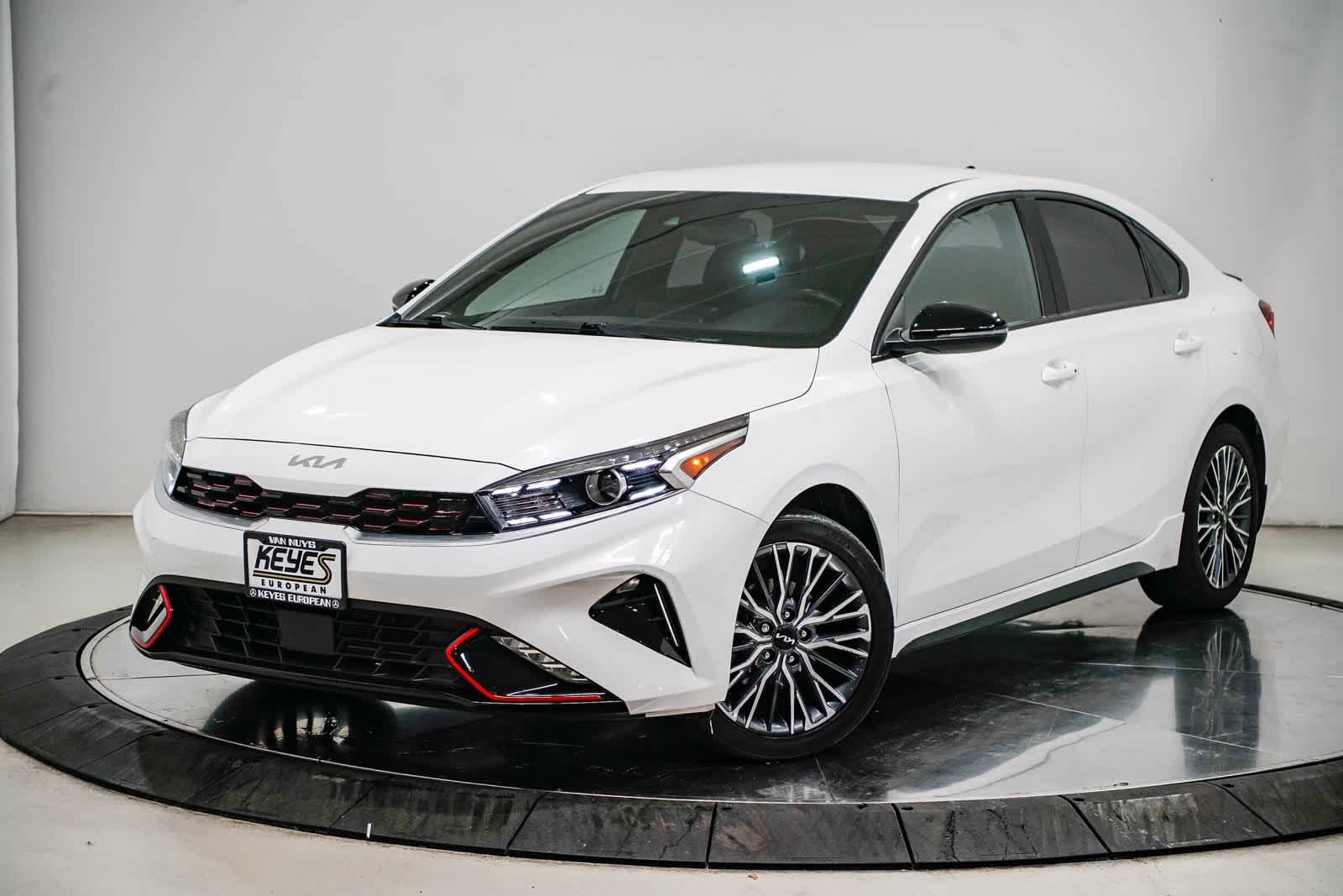 2024 Kia Forte GT-Line's photo