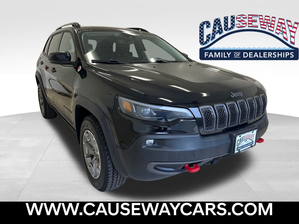 2022 Jeep Cherokee Trailhawk's photo