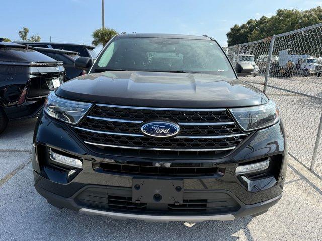 2021 Ford Explorer XLT photo 2