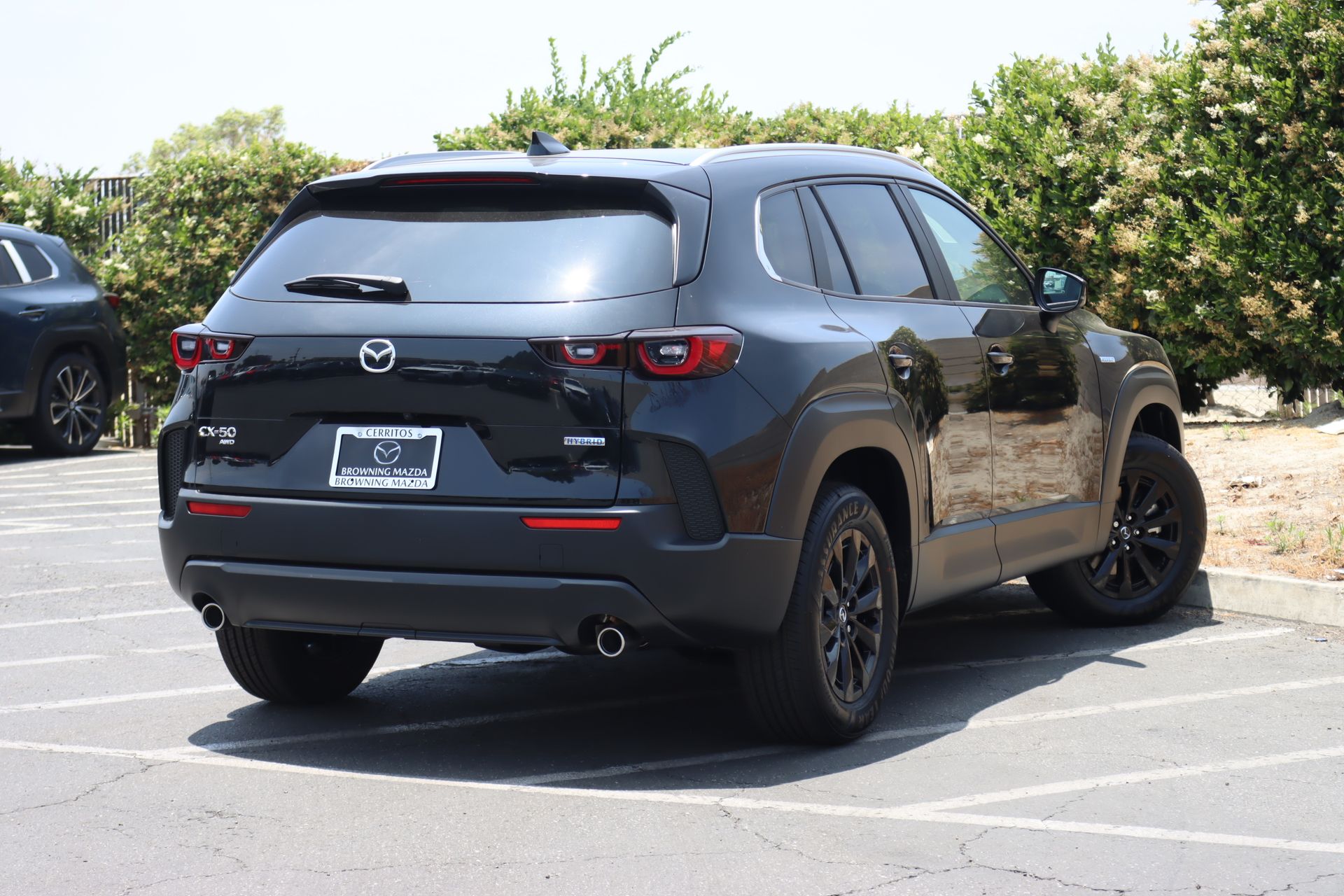 2025 Mazda CX-50 Preferred photo 2