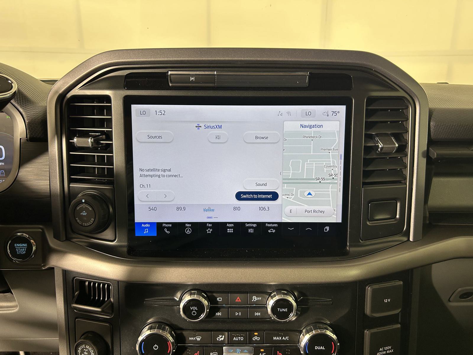 2025 Ford F-150 XLT photo 21