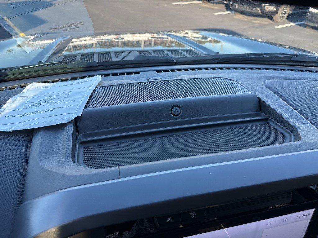 2025 Ford F-150 XLT photo 41