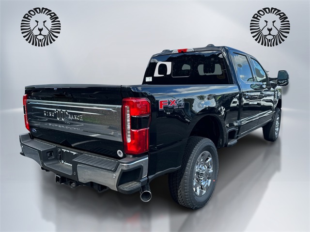 2025 Ford F-350 King Ranch photo 3