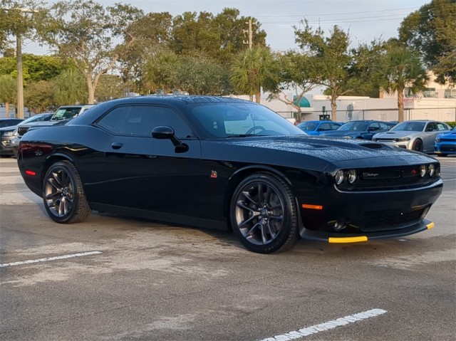 2023 Dodge Challenger Challenger Scat Pack R/T Scat Pack
