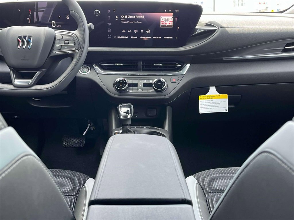 2025 Buick Envista Preferred photo 13