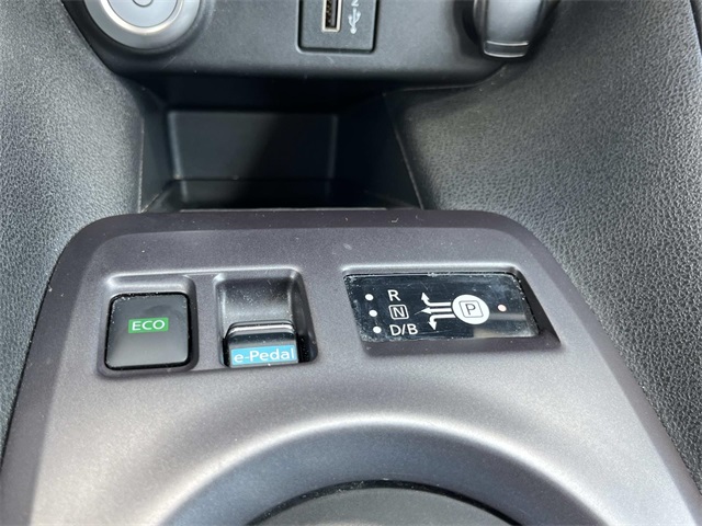 2023 Nissan Leaf S photo 30