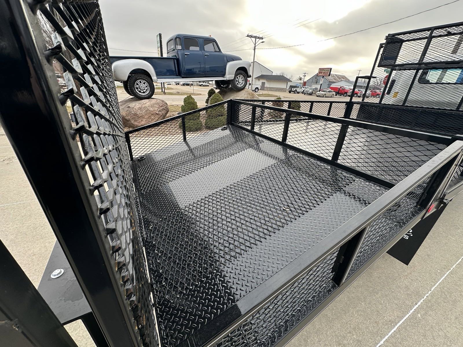 2025 Chevrolet Silverado 4500HD photo 5