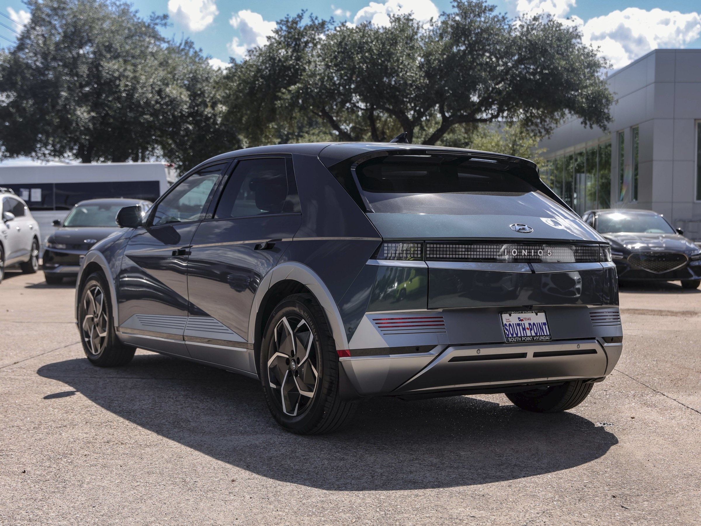 2023 Hyundai Ioniq 5 Limited photo 4