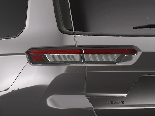 2025 Jeep Grand Cherokee Altitude X photo 12