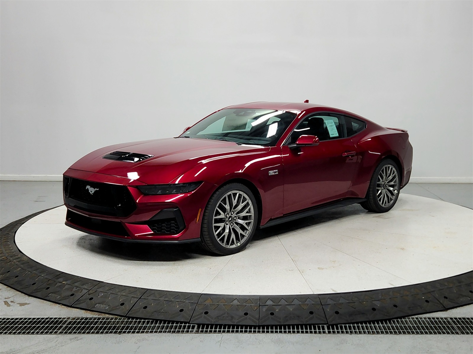 2025 Ford Mustang GT Premium photo 3