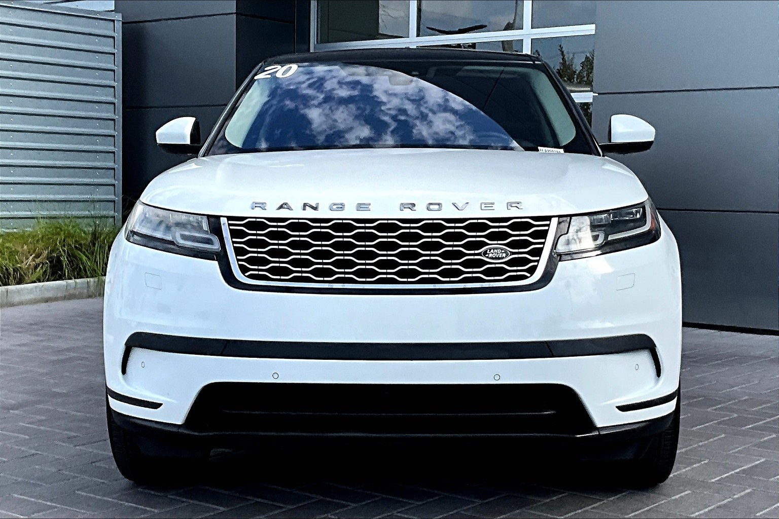 2020 Land Rover Range Rover Velar S photo 2