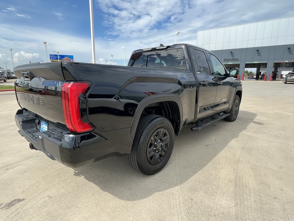 2023 Toyota Tundra SR5 photo 2
