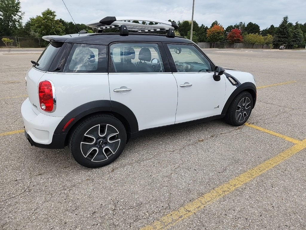 2011 Mini Countryman S photo 7