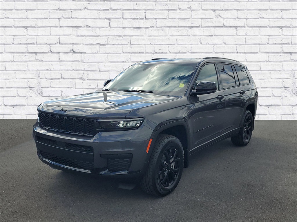 2025 Jeep Grand Cherokee Altitude X photo 4