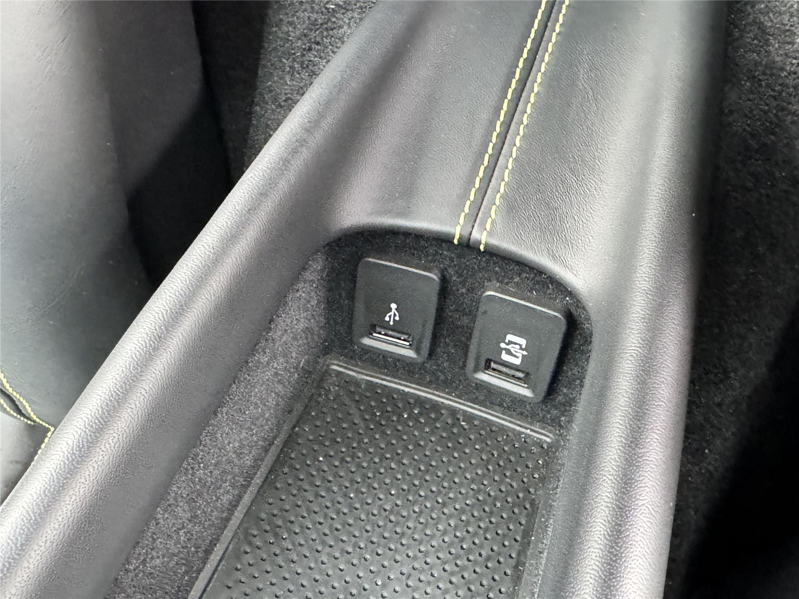 2023 Ferrari 296 GTB Base photo 38