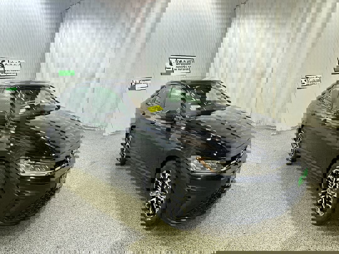 2025 Volkswagen Jetta Sport's photo