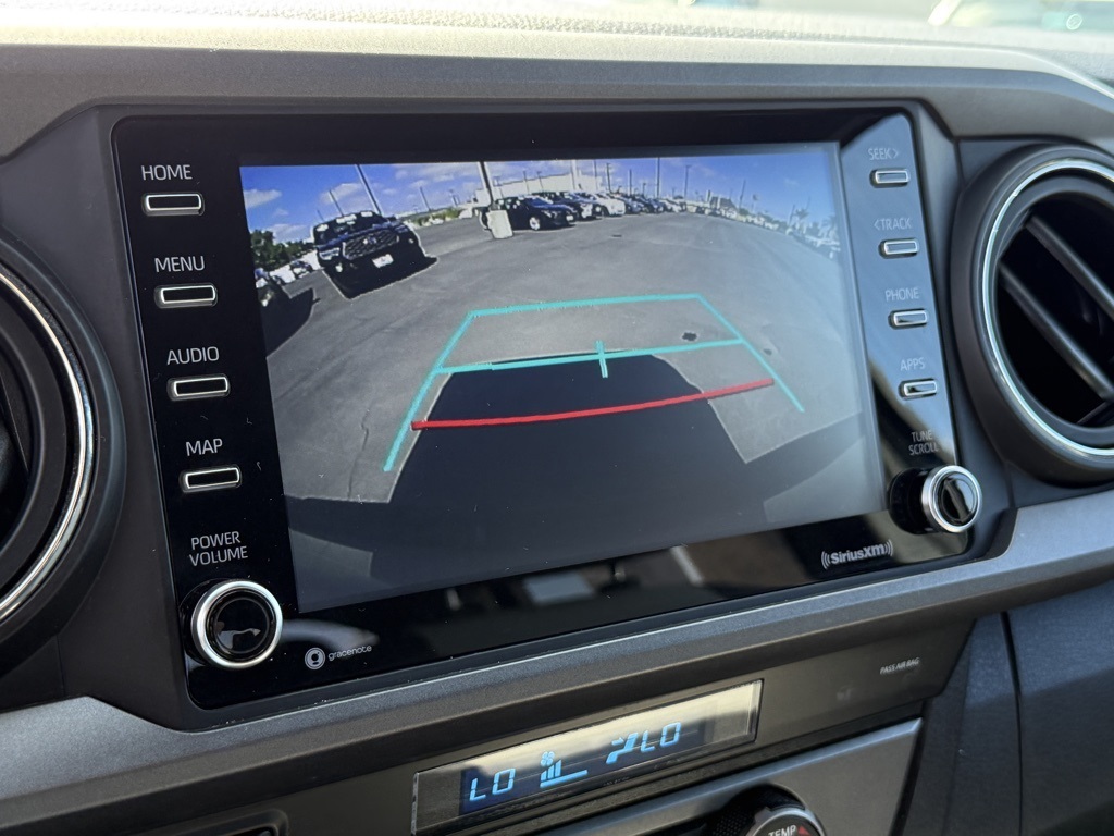 2022 Toyota Tacoma TRD Off-Road photo 24
