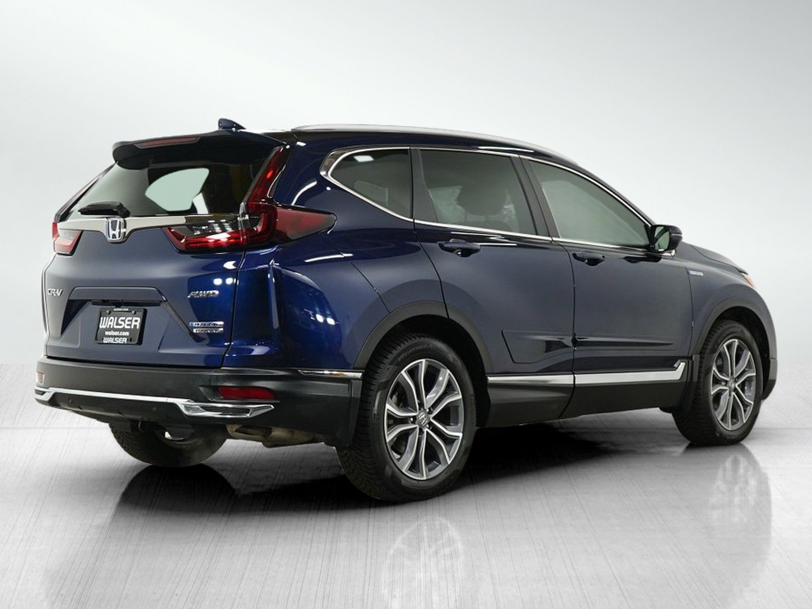 2022 Honda CR-V Hybrid Touring photo 4
