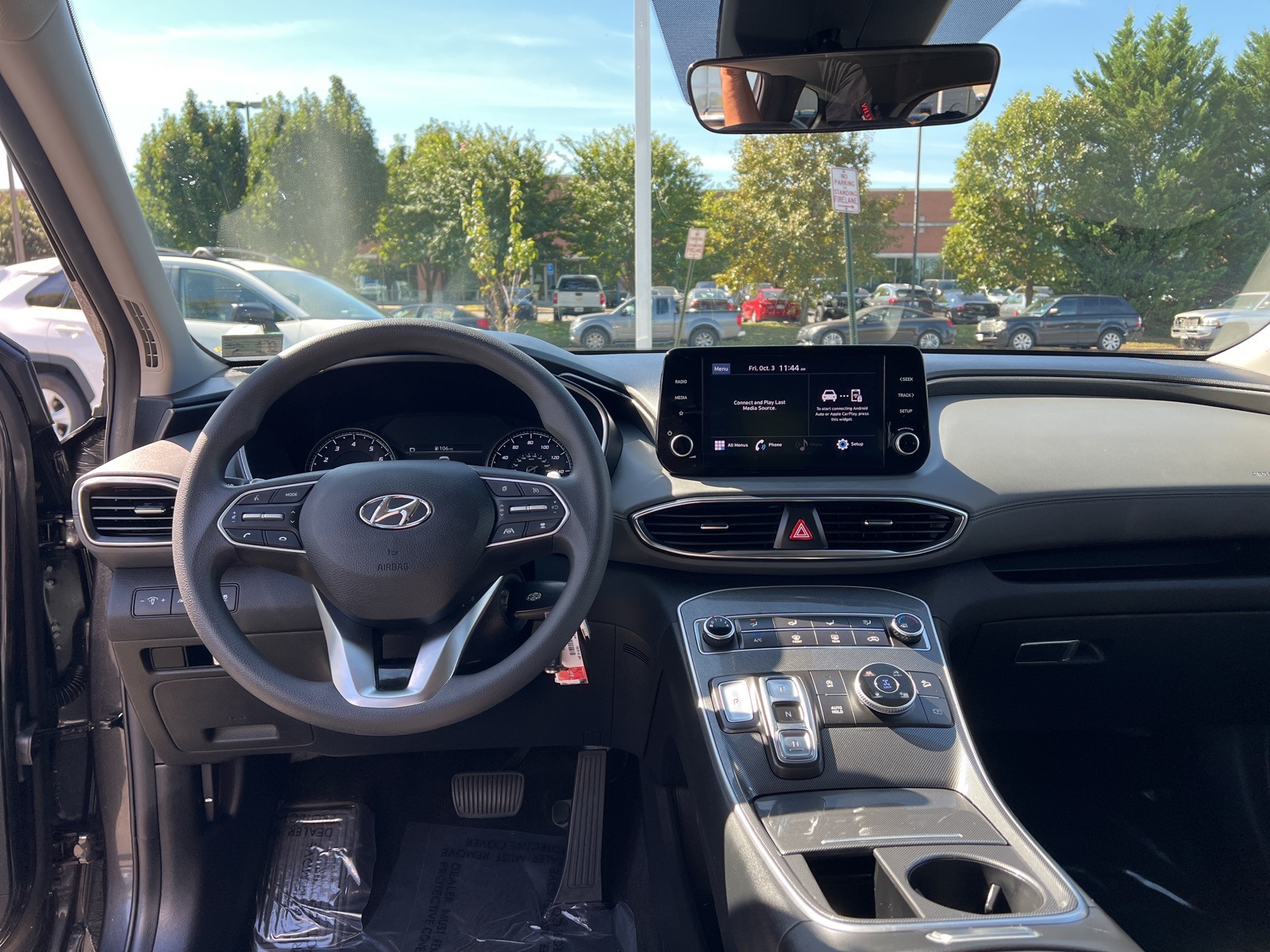 2023 Hyundai Santa Fe SE photo 3