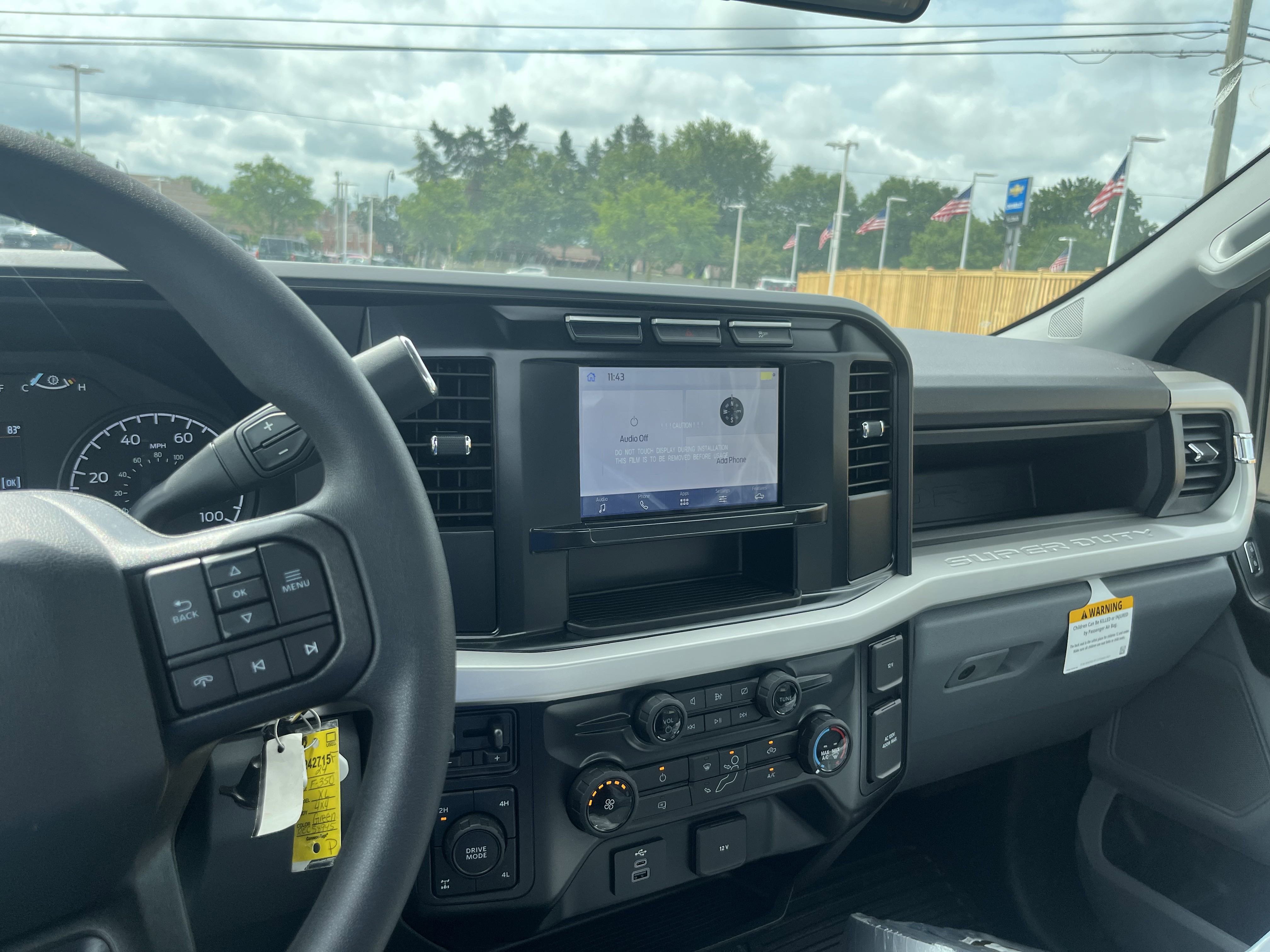 2024 Ford F-350 XL photo 9