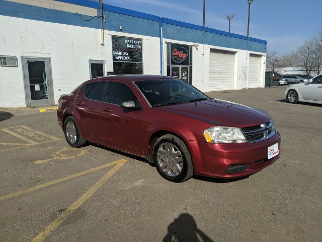 2014 Dodge Avenger SE Sedan 4D