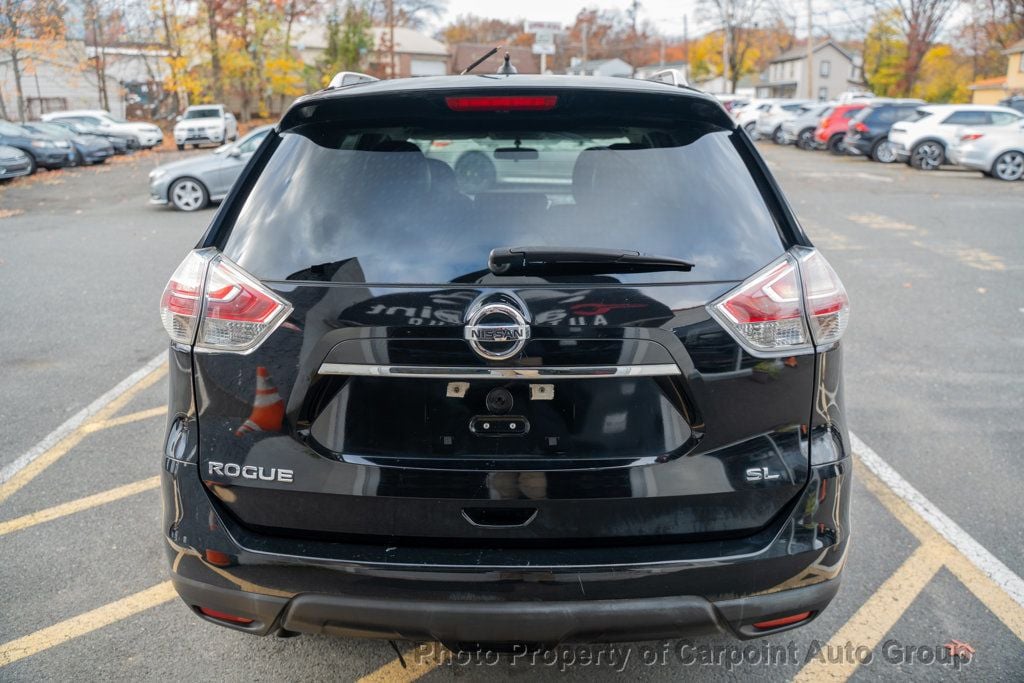 2015 Nissan Rogue S photo 4