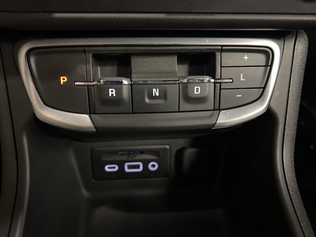 2024 Gmc Terrain SLT photo 16