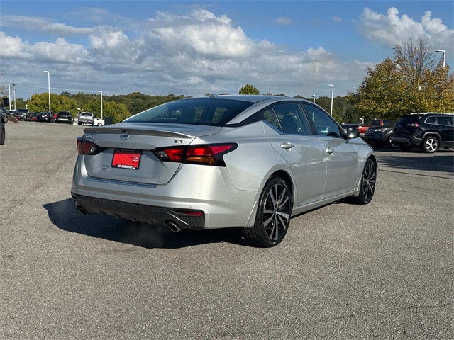 2021 Nissan Altima 2.5 SR photo 4