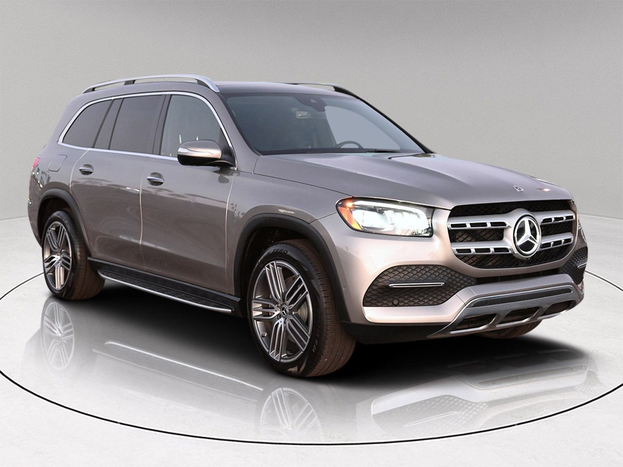 2023 Mercedes-Benz GLS Base's photo